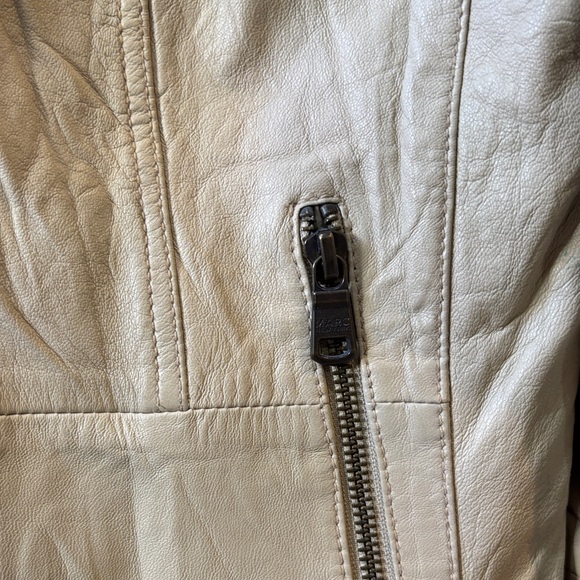 Beige Leather Jacket - Picture 4 of 6